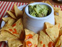 Nachos con guacamole v restauraci Don Pedros v Hustopech